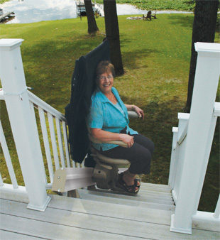 SRE-2010E Outdoor Electra-Ride Elite Straight Rail Stairlift
